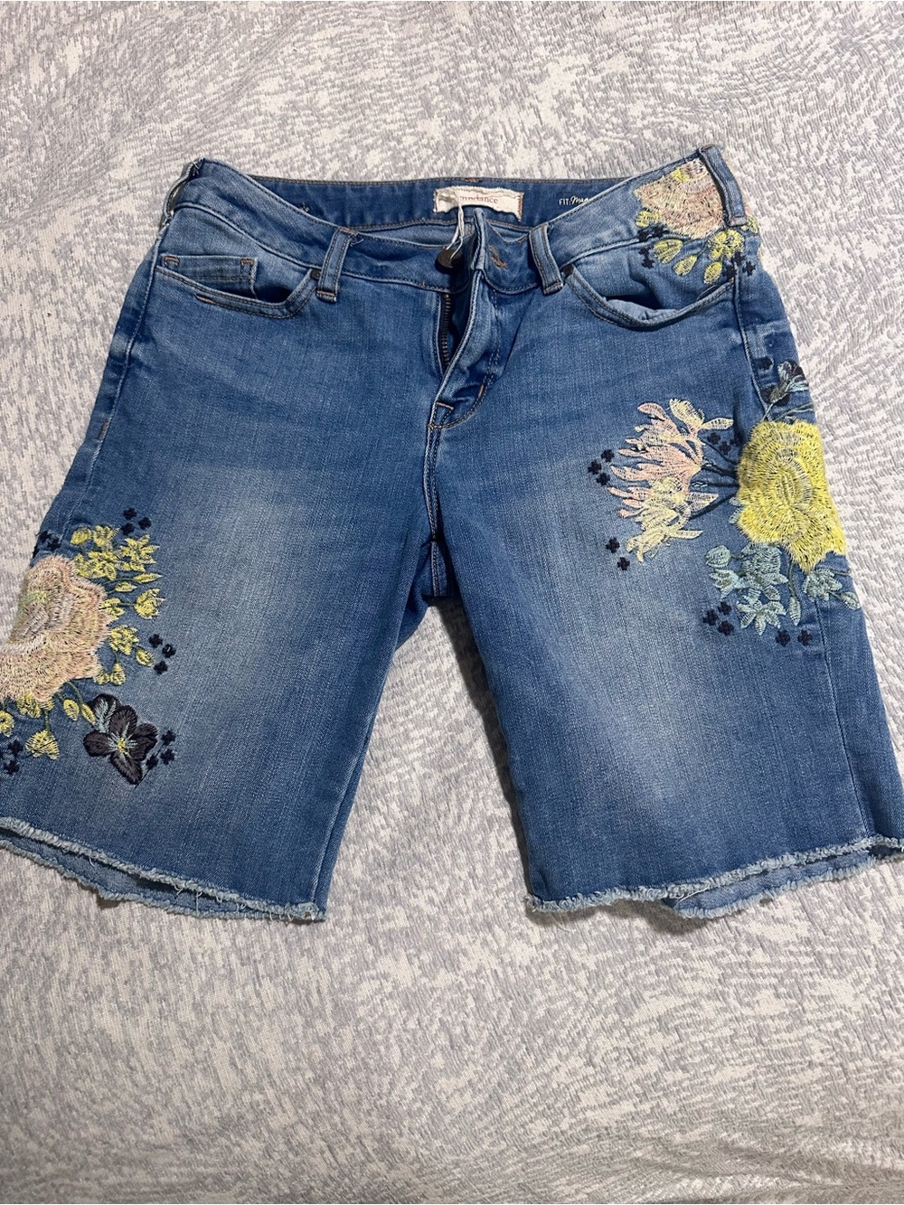 Sundance Blue Denim Bermuda Shorts with Yellow & Pink Floral Embroidery - Picture 2 of 3
